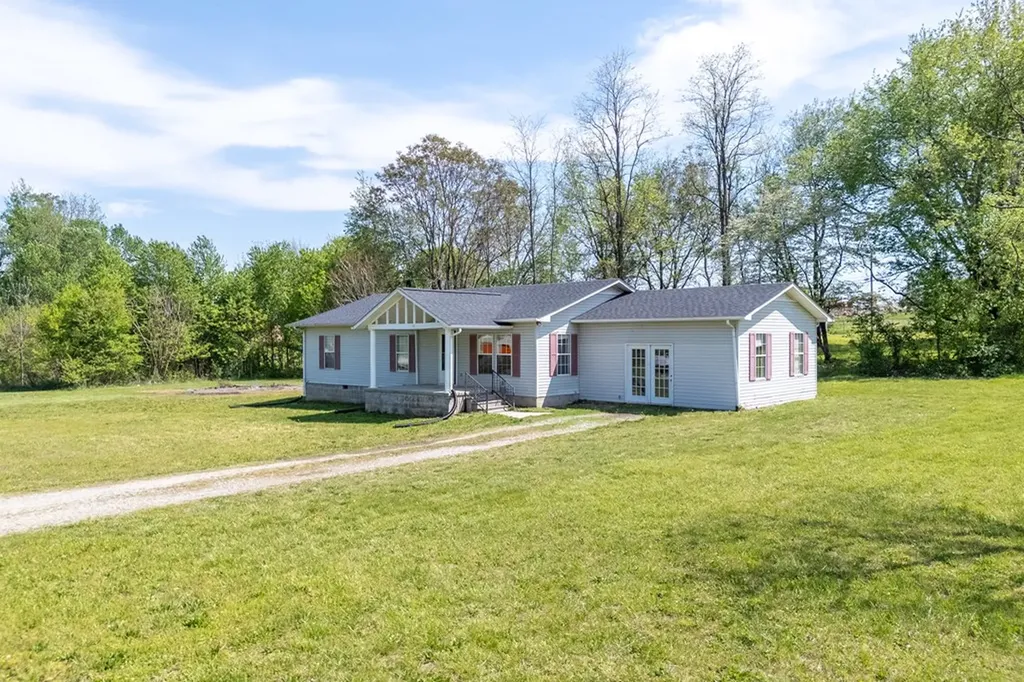 239 Mays Street Doyle TN 38559