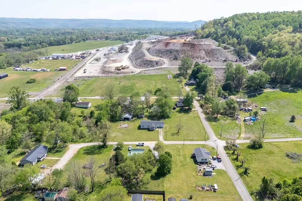 239 Mays Street Doyle TN 38559