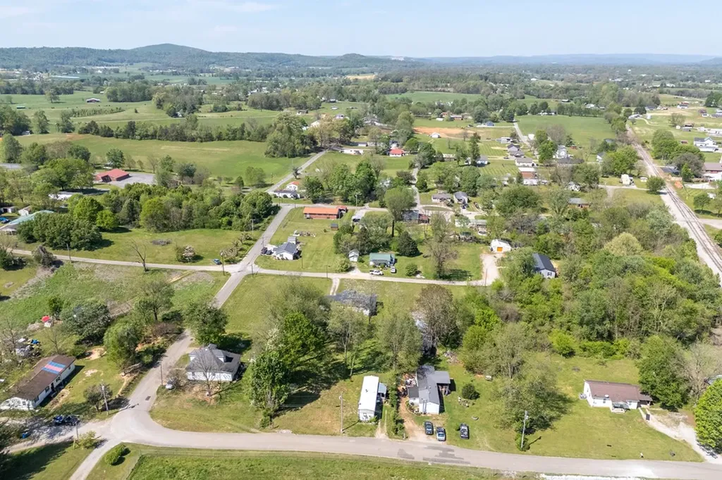 239 Mays Street Doyle TN 38559