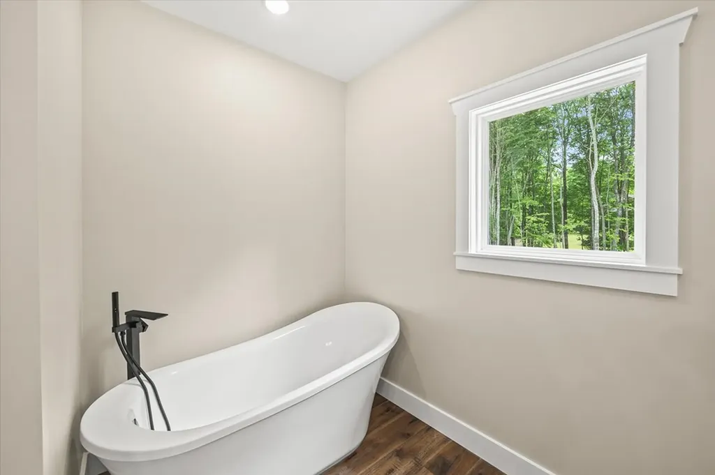 305 Georgee Road Jamestown TN 38556