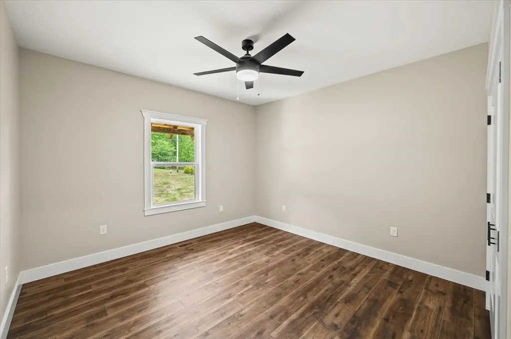 305 Georgee Road Jamestown TN 38556