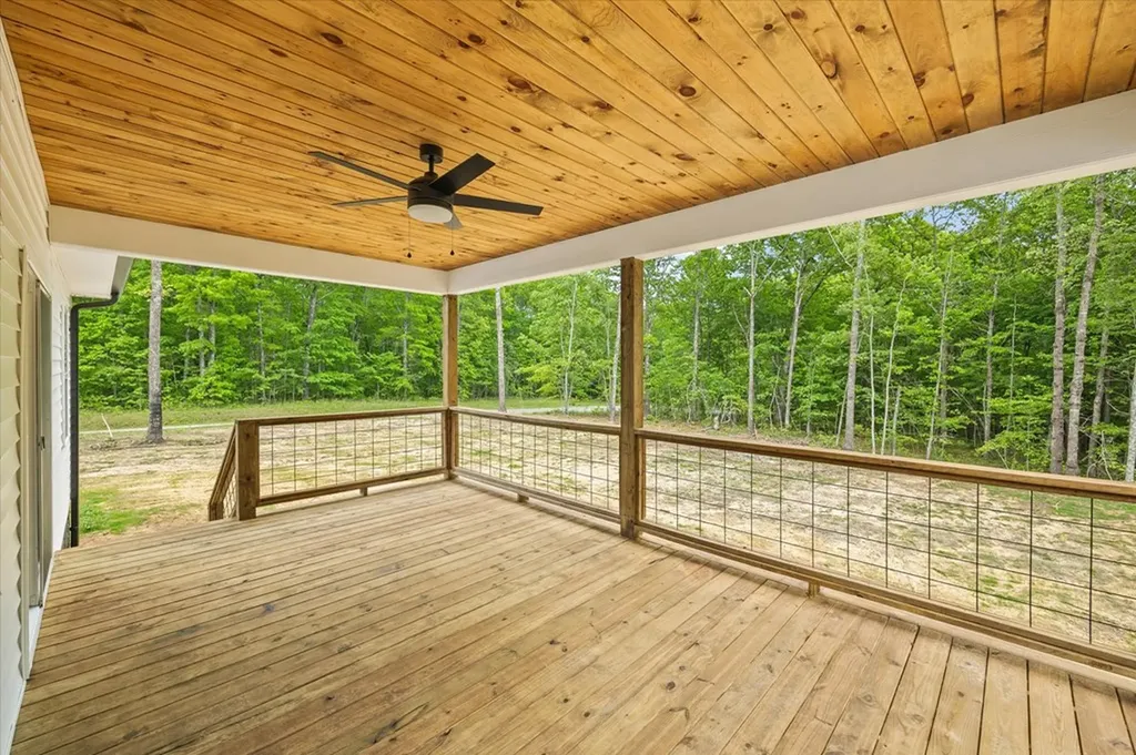 305 Georgee Road Jamestown TN 38556