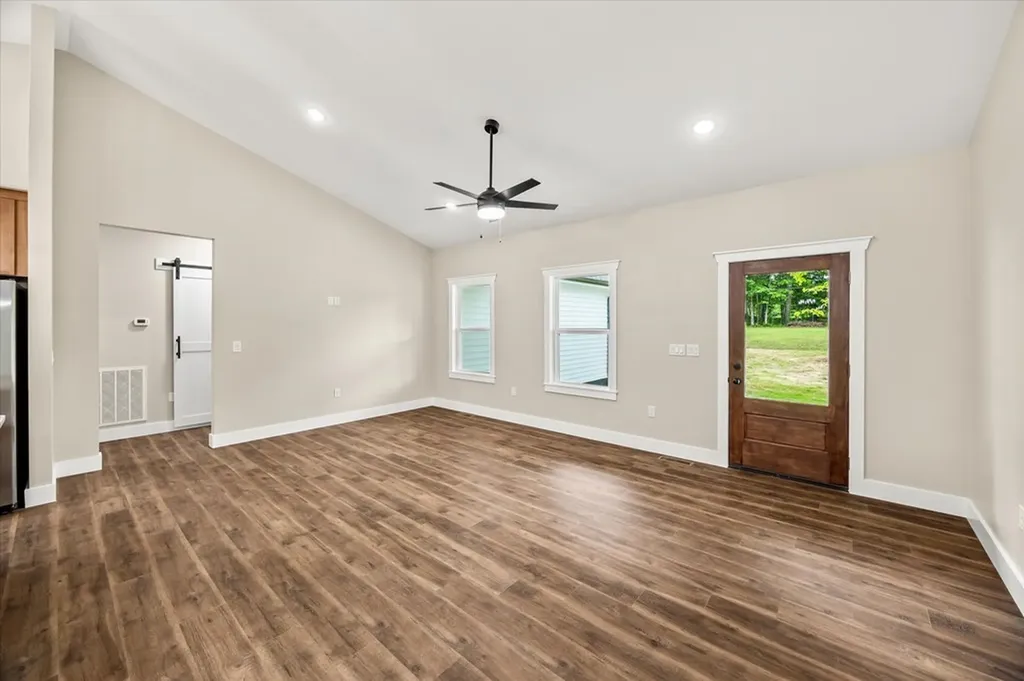 305 Georgee Road Jamestown TN 38556