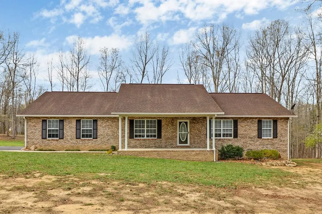 1150 Lincolnshire Drive Crossville TN 38555