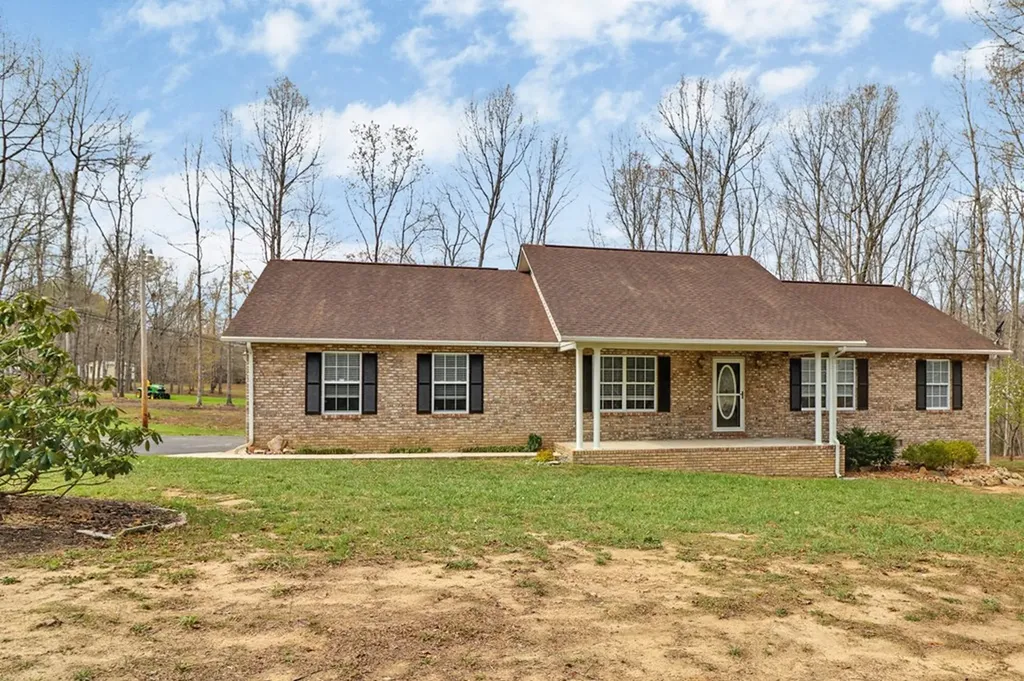 1150 Lincolnshire Drive Crossville TN 38555