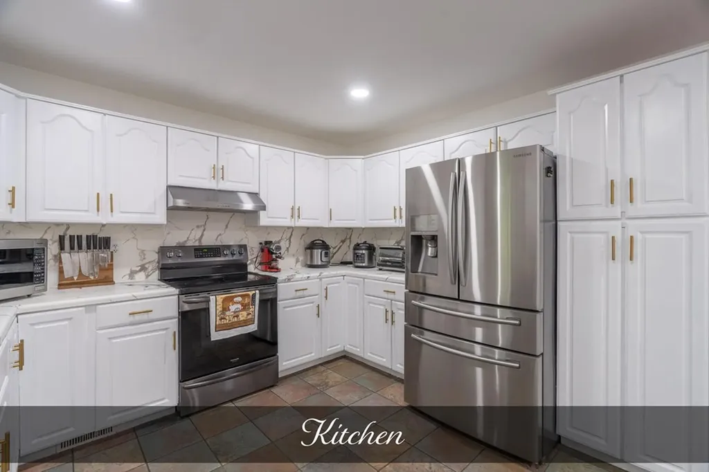 2338 Mountain Creek Road Crossville TN 38572