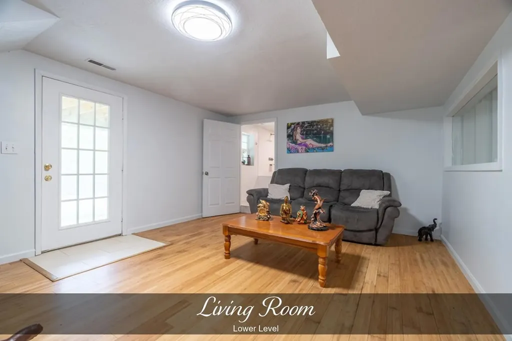 2338 Mountain Creek Road Crossville TN 38572