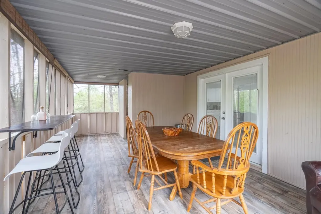 2338 Mountain Creek Road Crossville TN 38572