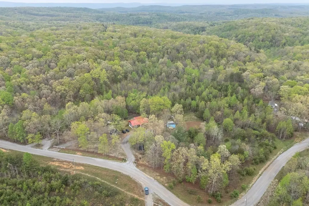 2338 Mountain Creek Road Crossville TN 38572