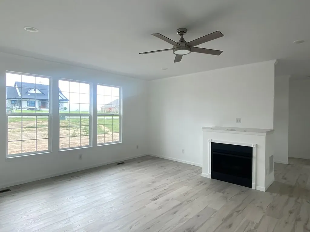 812 Shadow Mountain Drive Crossville TN 38572