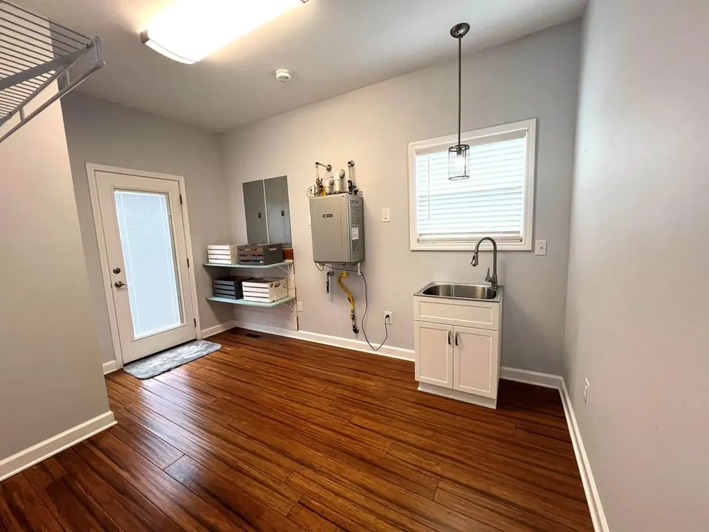 793 Elmore Town Road Baxter TN 38544