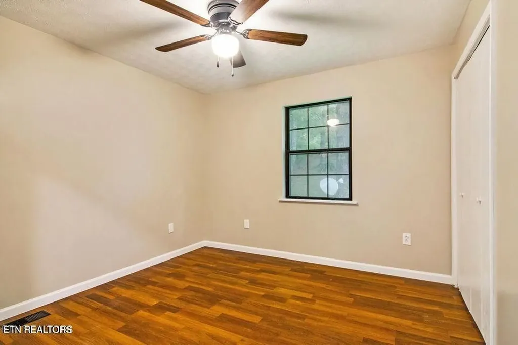 560 Yellow Cliff Estate Road Jamestown TN 38556