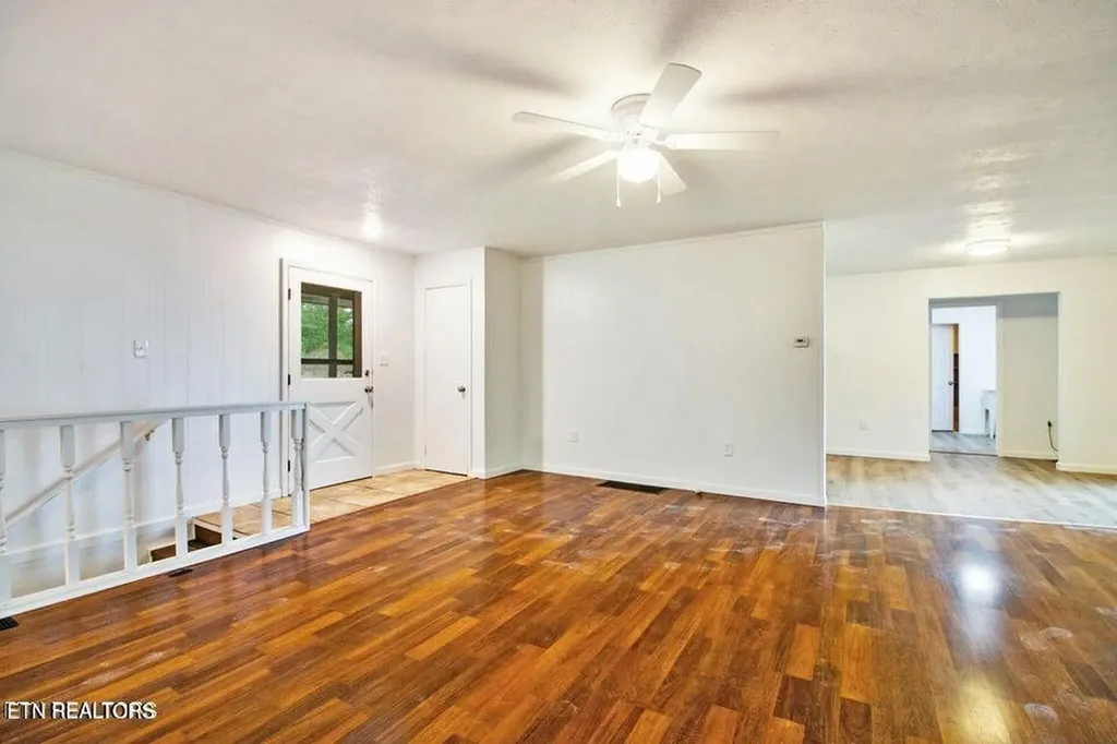 560 Yellow Cliff Estate Road Jamestown TN 38556