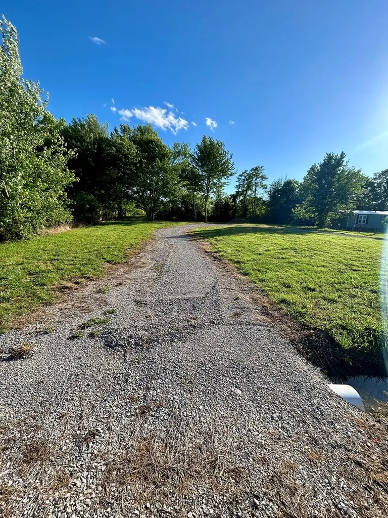 903 Old Celina Road Allons TN 38541