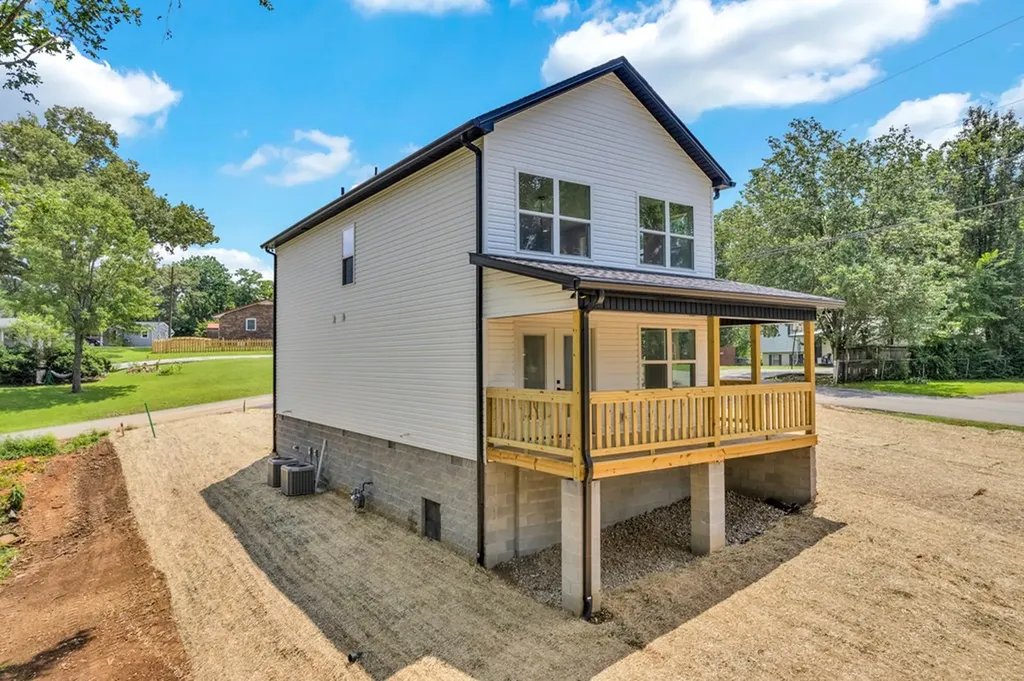 804 Clay Avenue Cookeville TN 38501