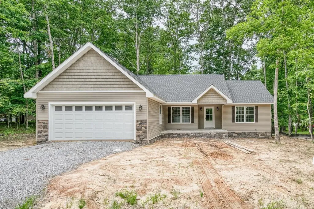 112 Dover Lane Crossville TN 38558