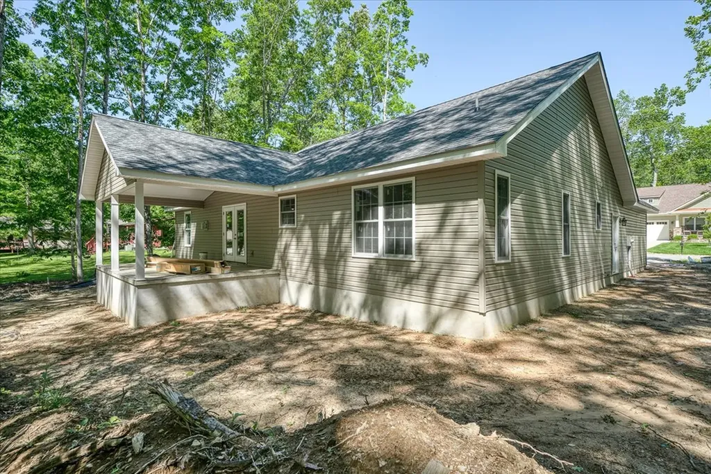 112 Dover Lane Crossville TN 38558