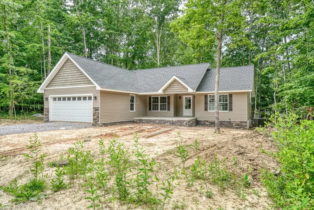 112 Dover Lane Crossville TN 38558