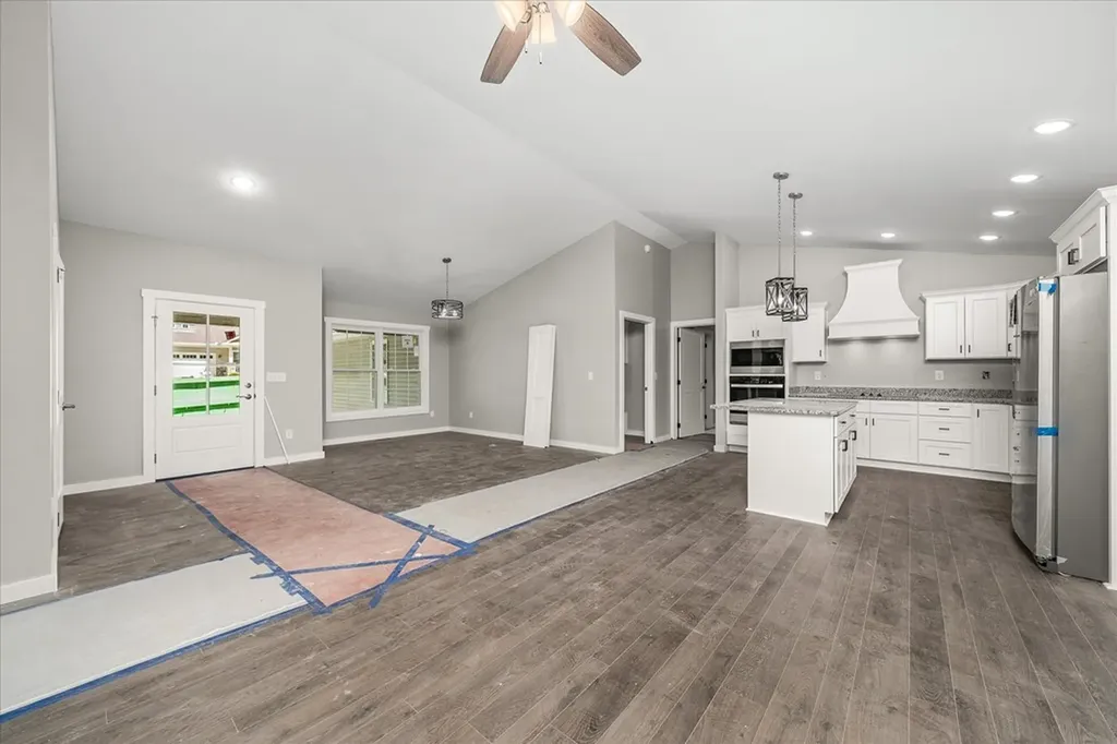 112 Dover Lane Crossville TN 38558