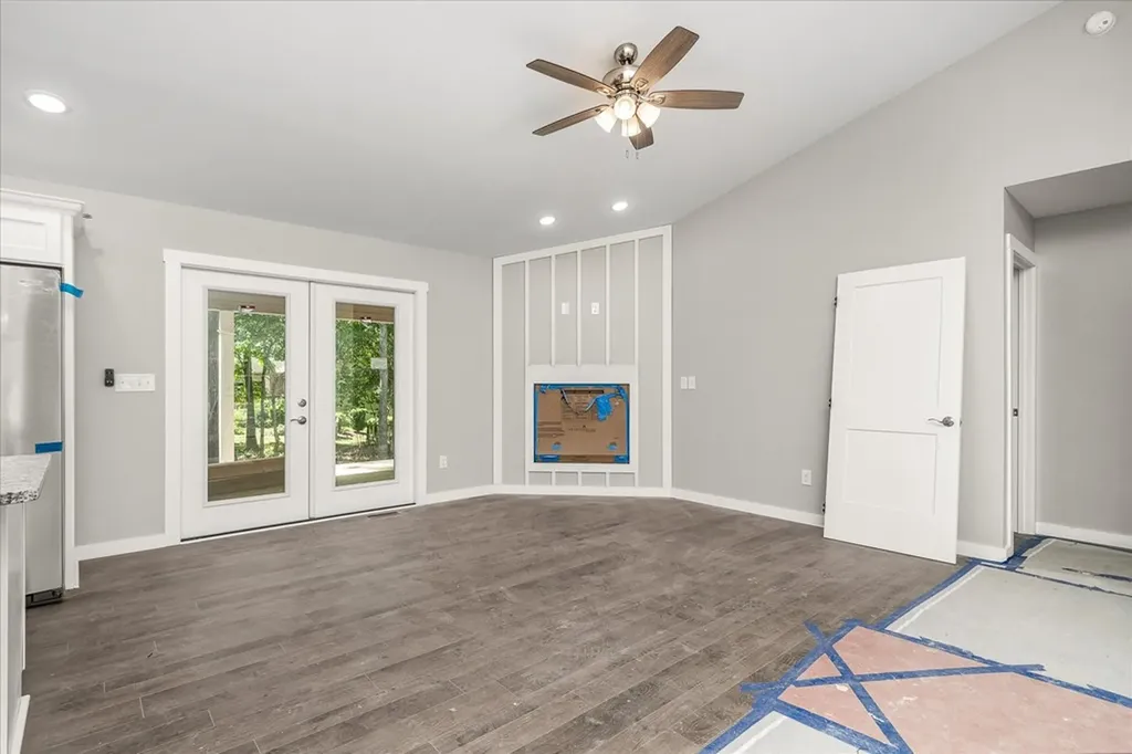 112 Dover Lane Crossville TN 38558