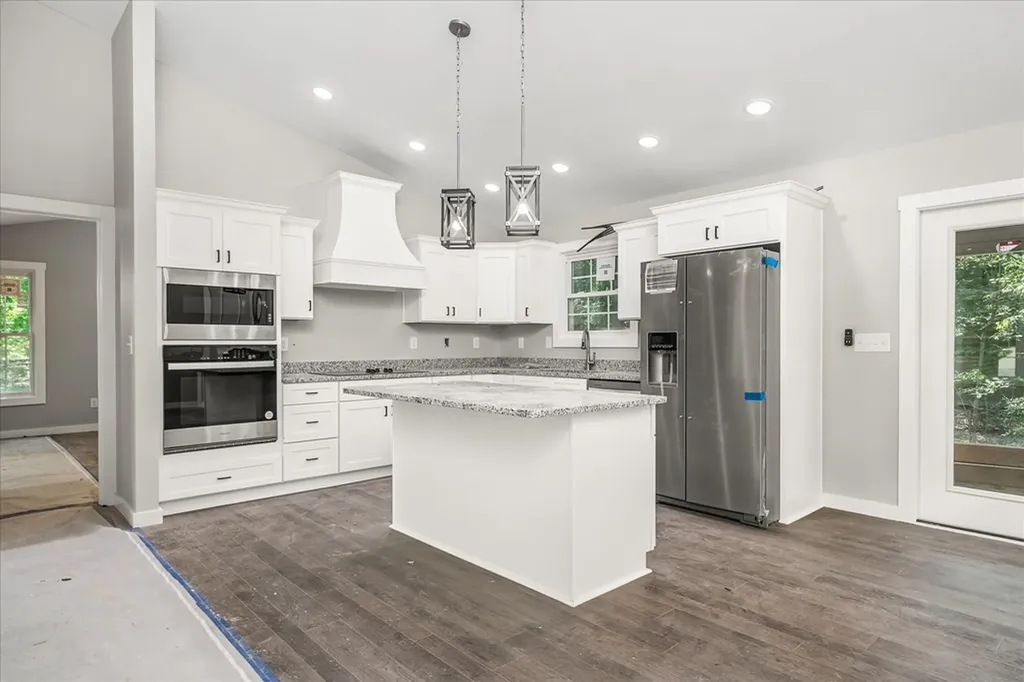 112 Dover Lane Crossville TN 38558