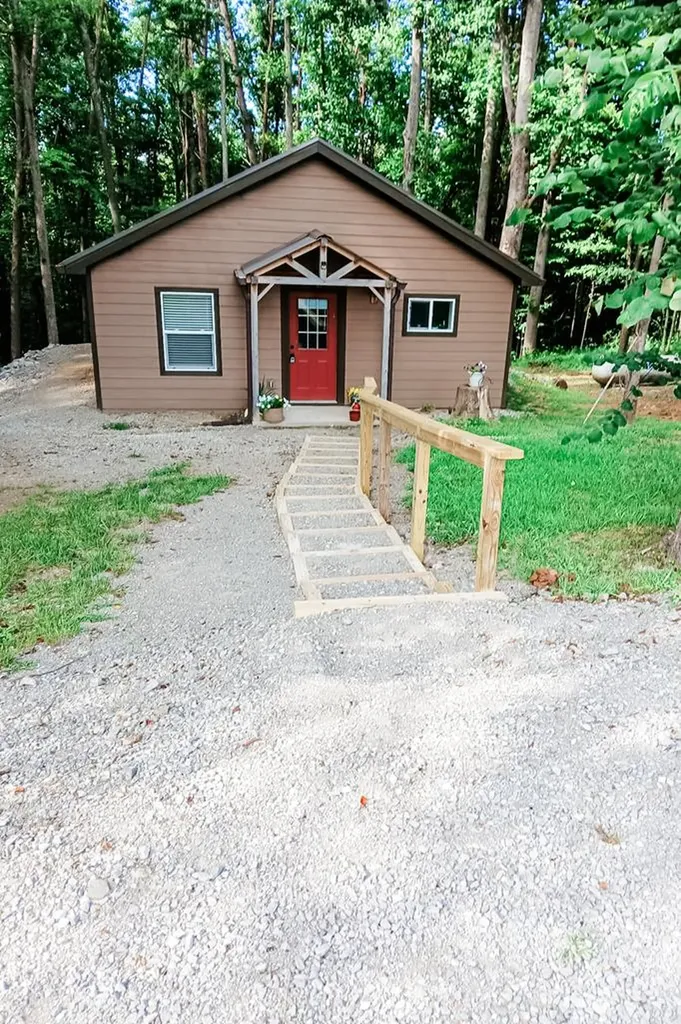 3269 Moodyville Road Byrdstown TN 38549