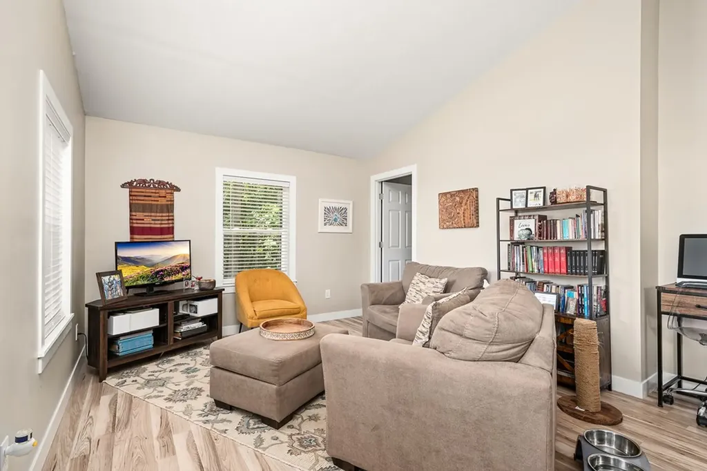 3269 Moodyville Road Byrdstown TN 38549