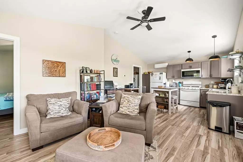 3269 Moodyville Road Byrdstown TN 38549