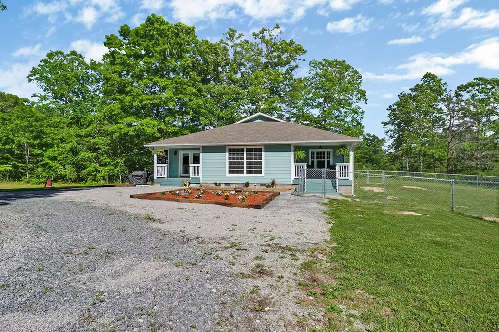 120 Junior Copeland Road Jamestown TN 38556