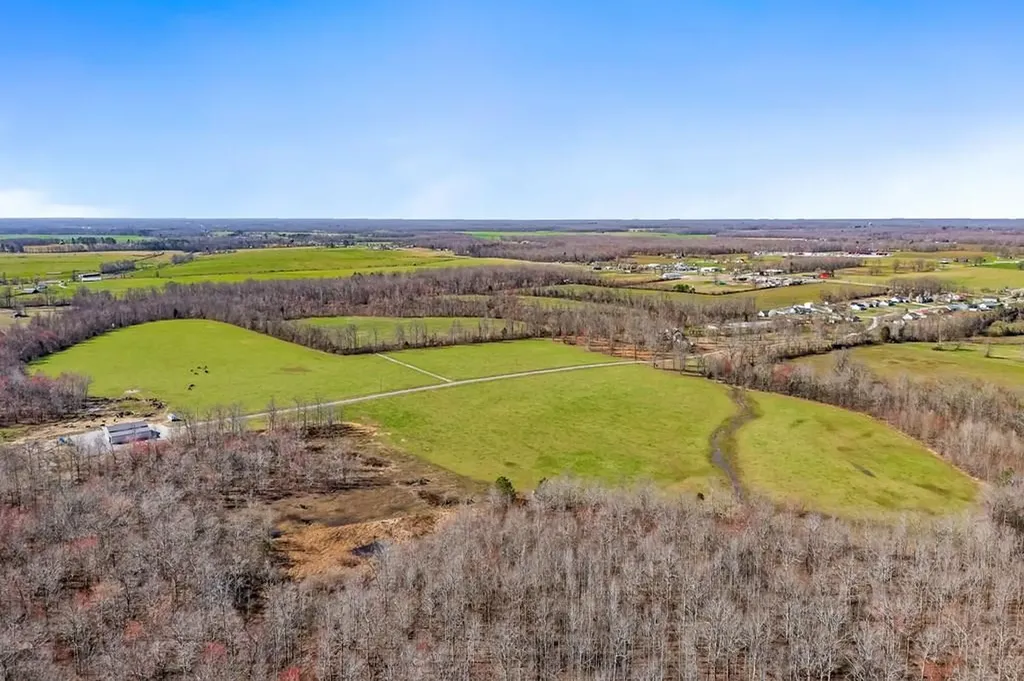 Lot 8 Heather Heights Bradyville TN 37026