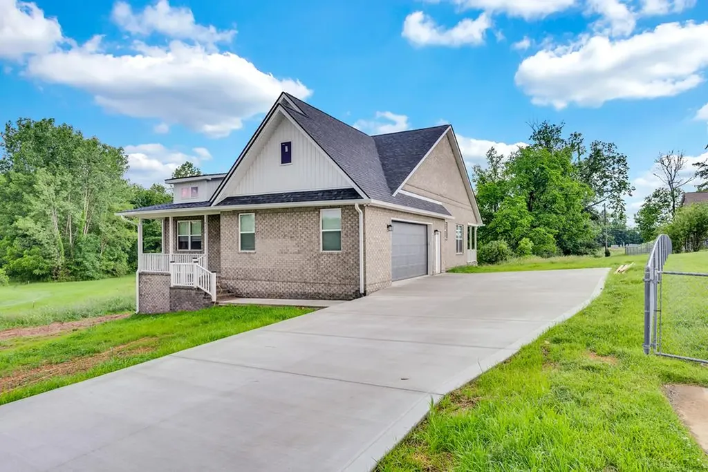 4320 Big Orange Drive Cookeville TN 38501