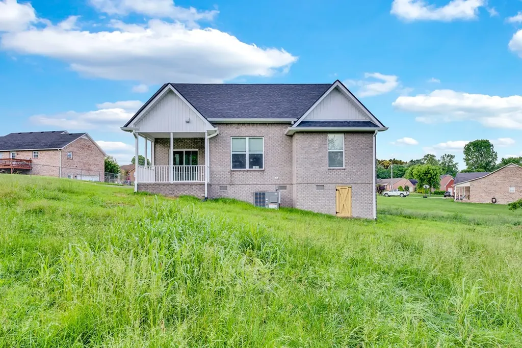 4320 Big Orange Drive Cookeville TN 38501