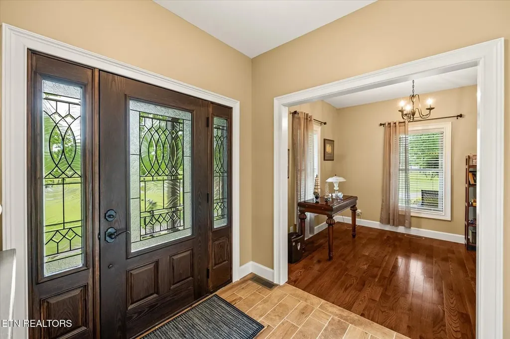 363 Bluff View Loop Crossville TN 38571