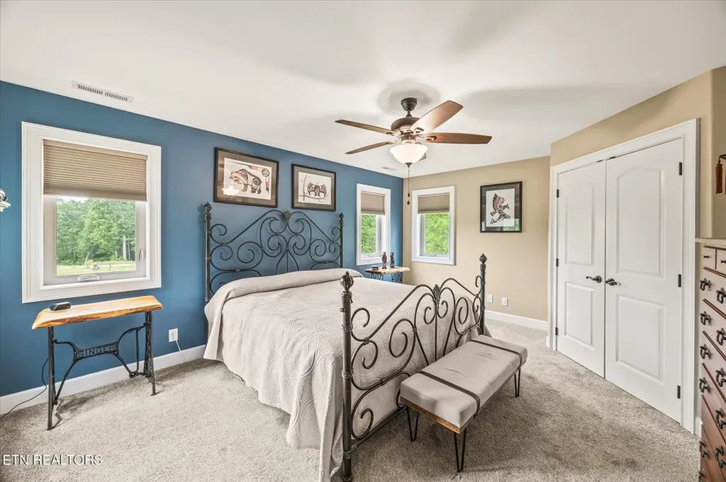 363 Bluff View Loop Crossville TN 38571