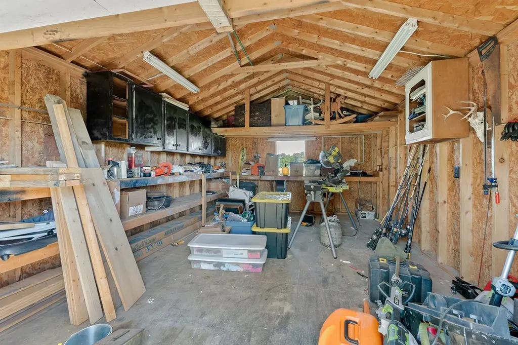 5024 Short Mountain Highway Smithville TN 37166