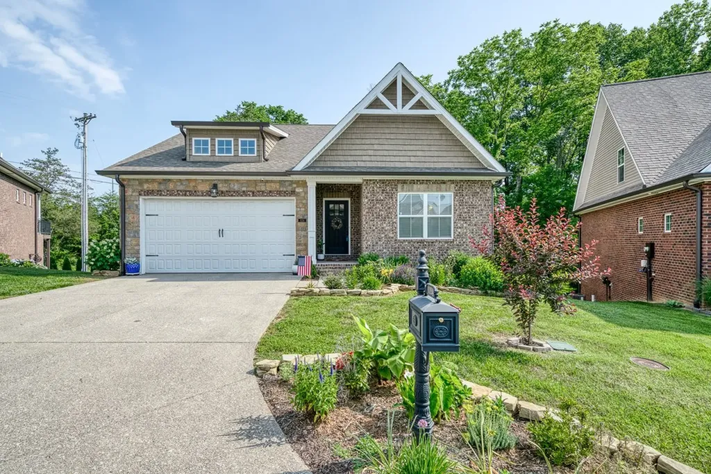 1124 Cross Pointe Drive Cookeville TN 38506