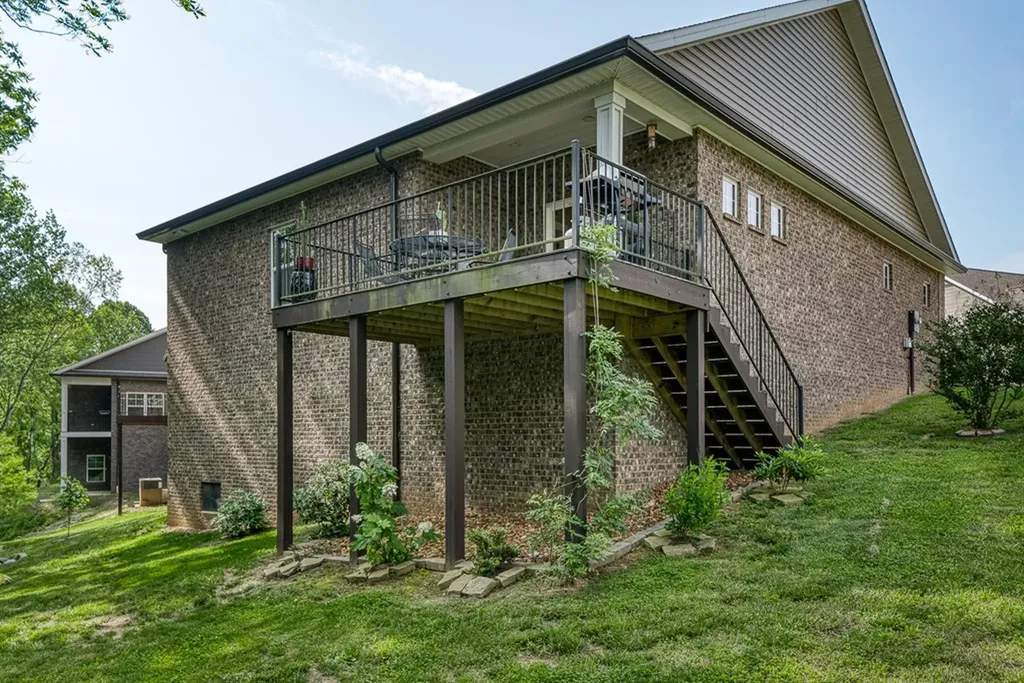 1124 Cross Pointe Drive Cookeville TN 38506