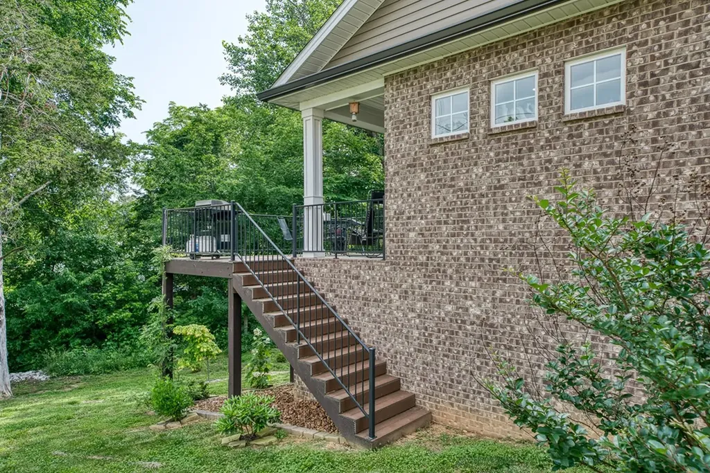 1124 Cross Pointe Drive Cookeville TN 38506