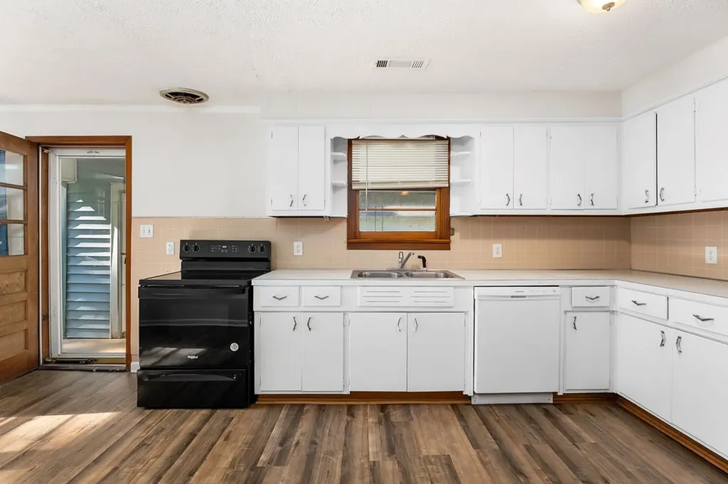 436 Chestnut Avenue Cookeville TN 38501