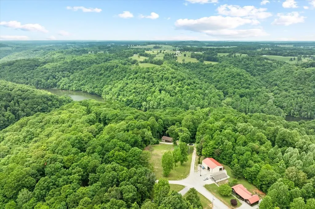 1103 Boles Beaty Road Alpine TN 38543