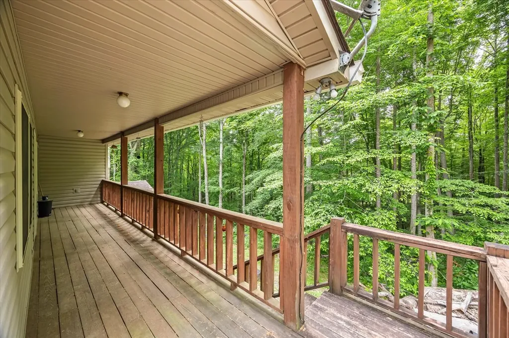 1103 Boles Beaty Road Alpine TN 38543