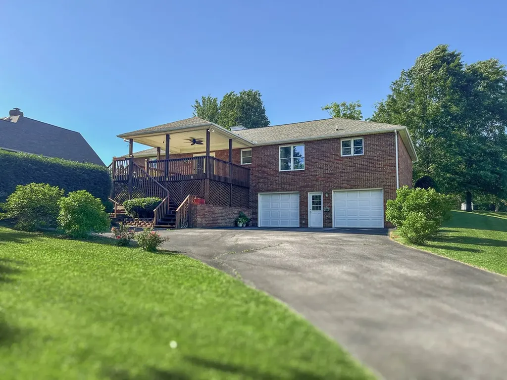 985 Walton Trail Cookeville TN 38501