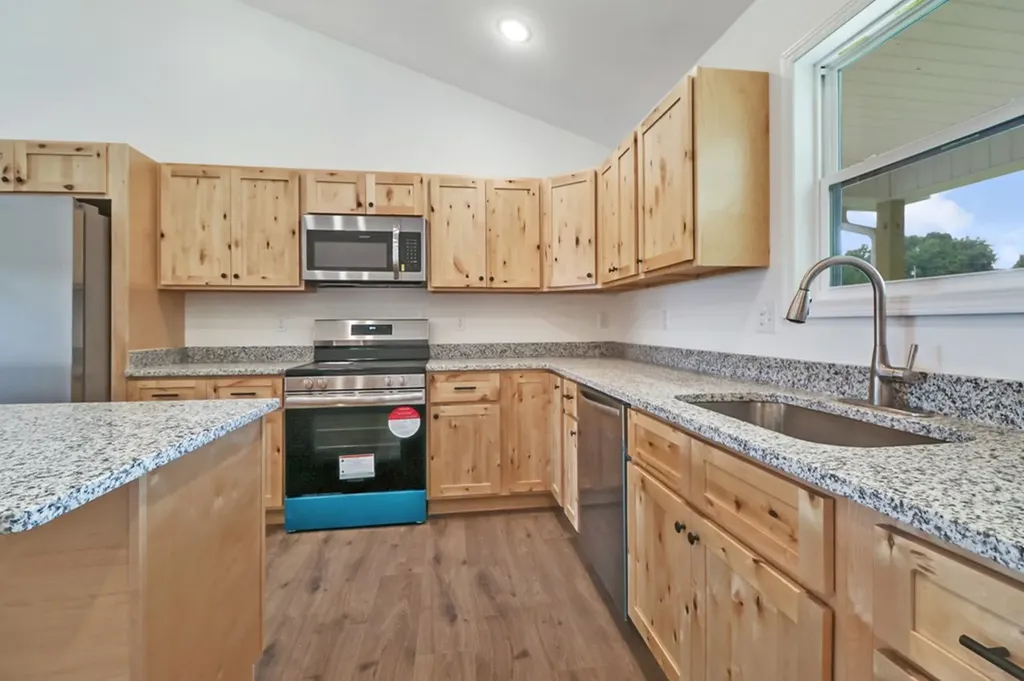 121 Willow Lake Drive Jamestown TN 38556