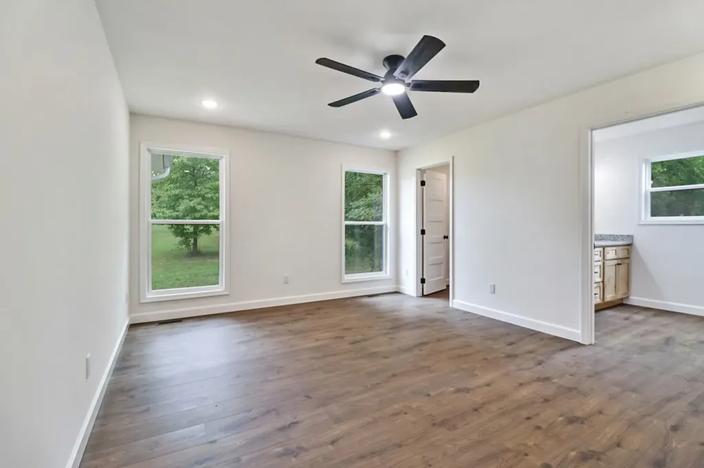 121 Willow Lake Drive Jamestown TN 38556