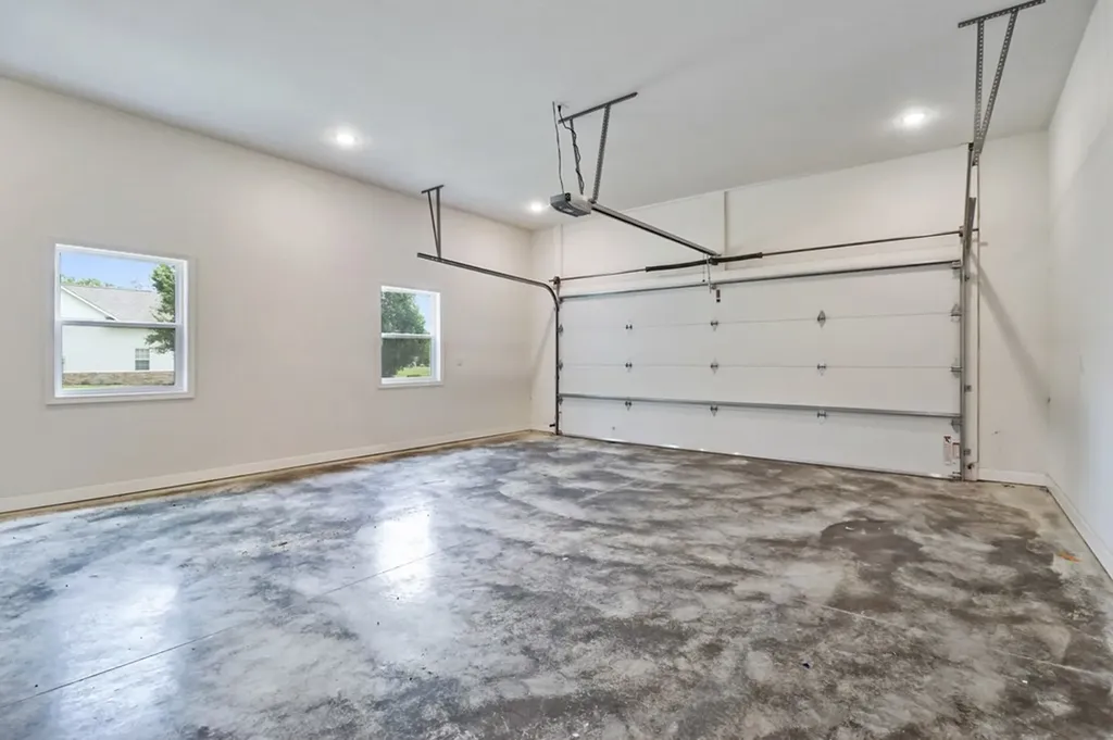 121 Willow Lake Drive Jamestown TN 38556