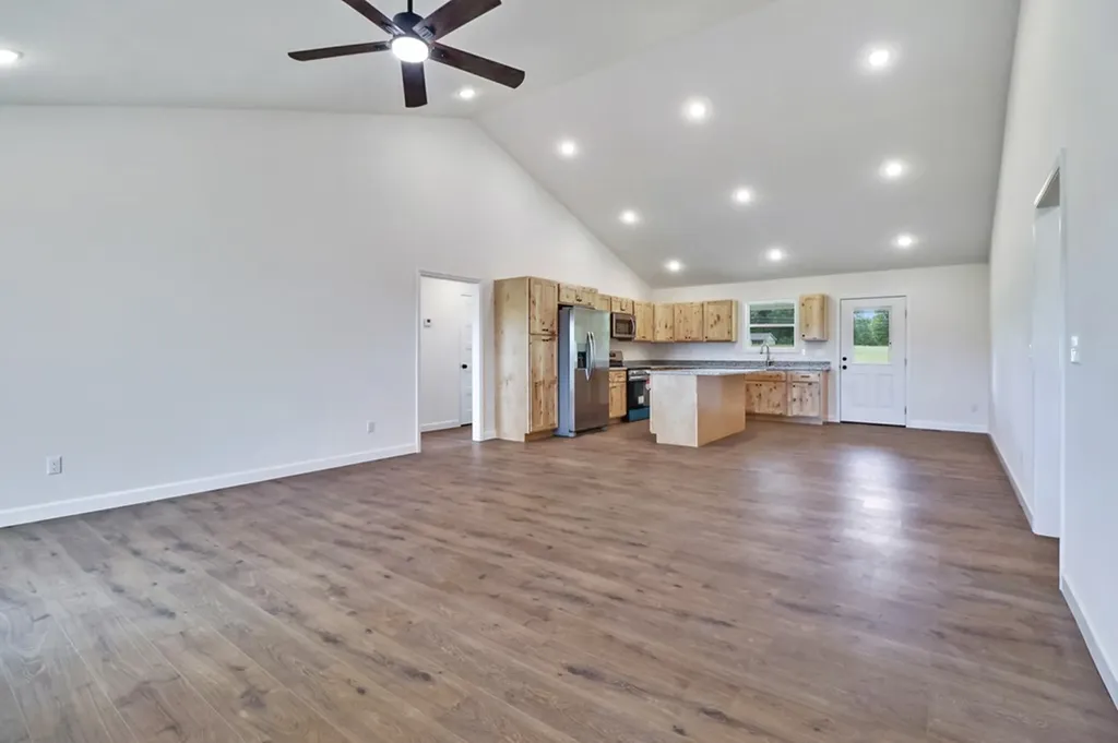 121 Willow Lake Drive Jamestown TN 38556