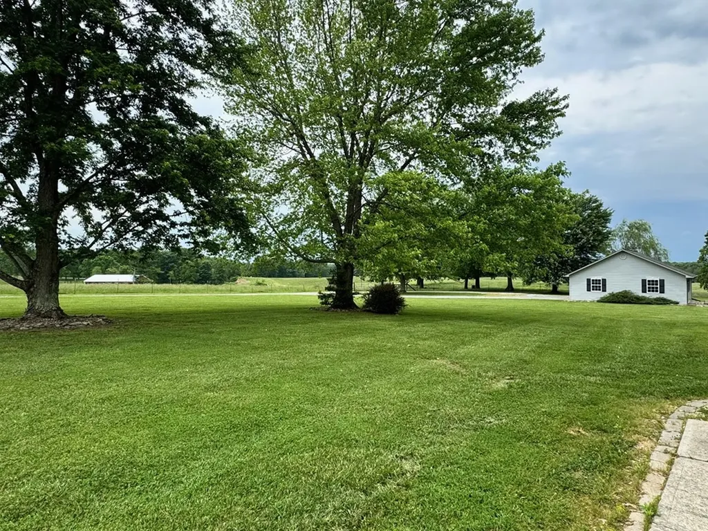 410 Sunset Lane Monterey TN 38574