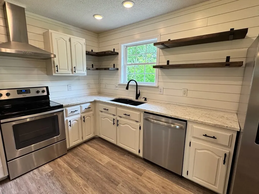 410 Sunset Lane Monterey TN 38574