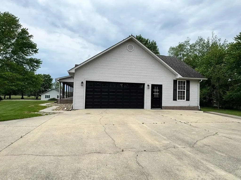 410 Sunset Lane Monterey TN 38574