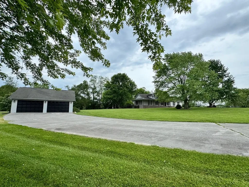 410 Sunset Lane Monterey TN 38574